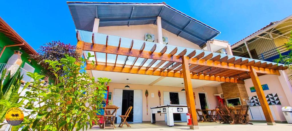 Redac Gateway Hotel